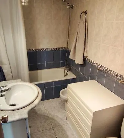 Apartamento Con Vistas Al Mar En Puerto Marina Appartement