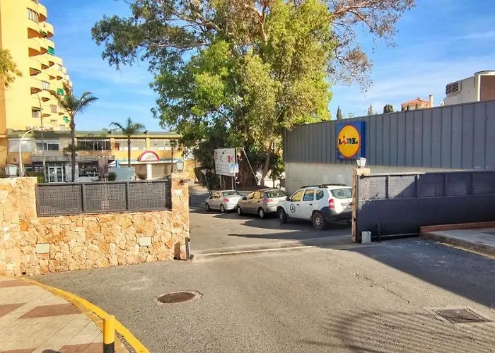 Apartamento Con Vistas Al Mar En Puerto Marina Torremolinos