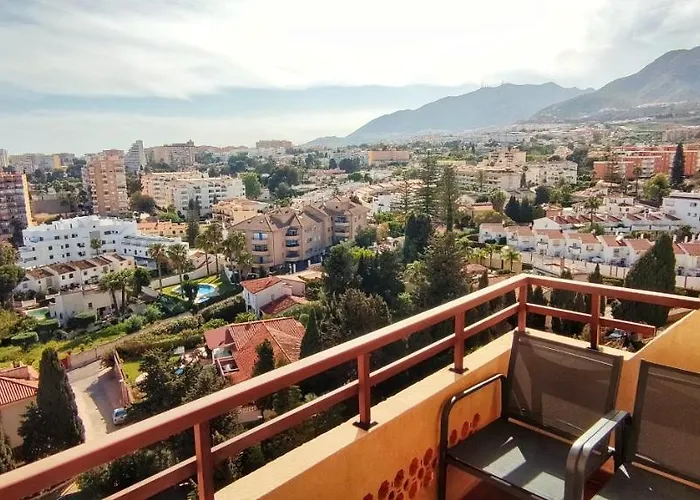 Apartamento Con Vistas Al Mar En Puerto Marina *