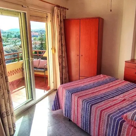 Apartamento Con Vistas Al Mar En Puerto Marina Апартаменти