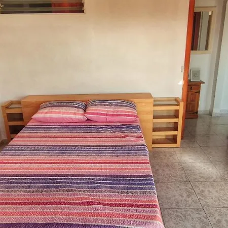 Apartamento Con Vistas Al Mar En Puerto Marina Апартаменти